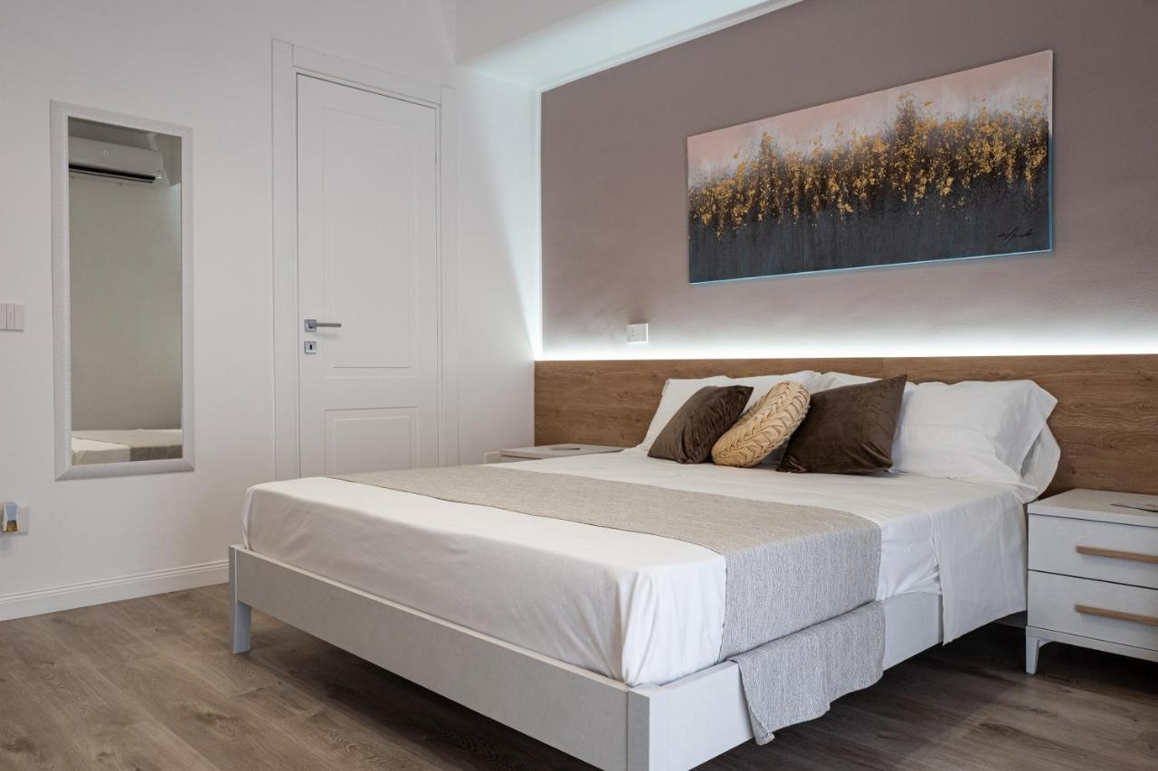 A Due Passi - Guest House Санто-Стефано-ди-Камастра Экстерьер фото